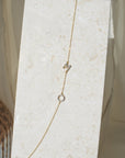 SIDEWAY PAVE INITIAAL | Aangepaste zijwaartse initiaal ketting