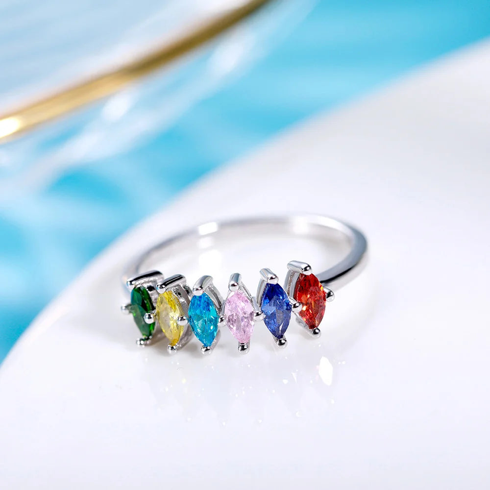 LILIAN | Custom-built Gemstone Family Ring