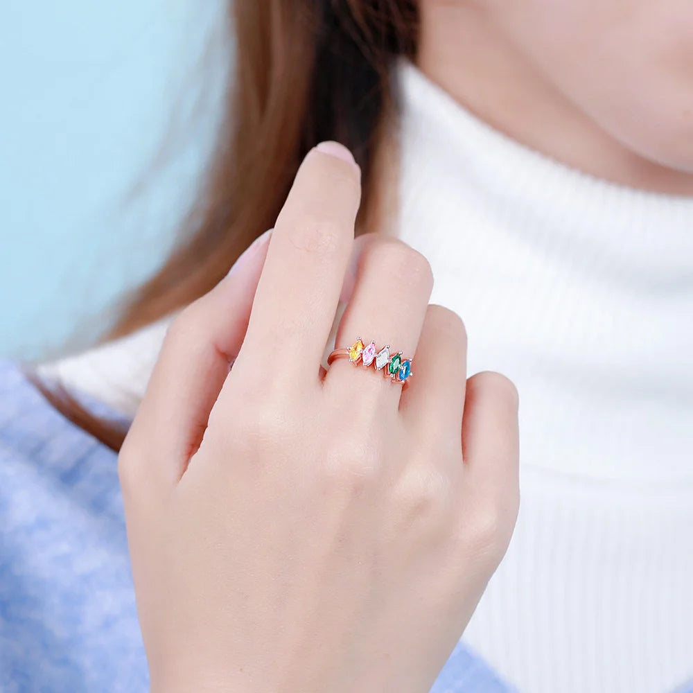 LILIAN | Custom-built Gemstone Family Ring