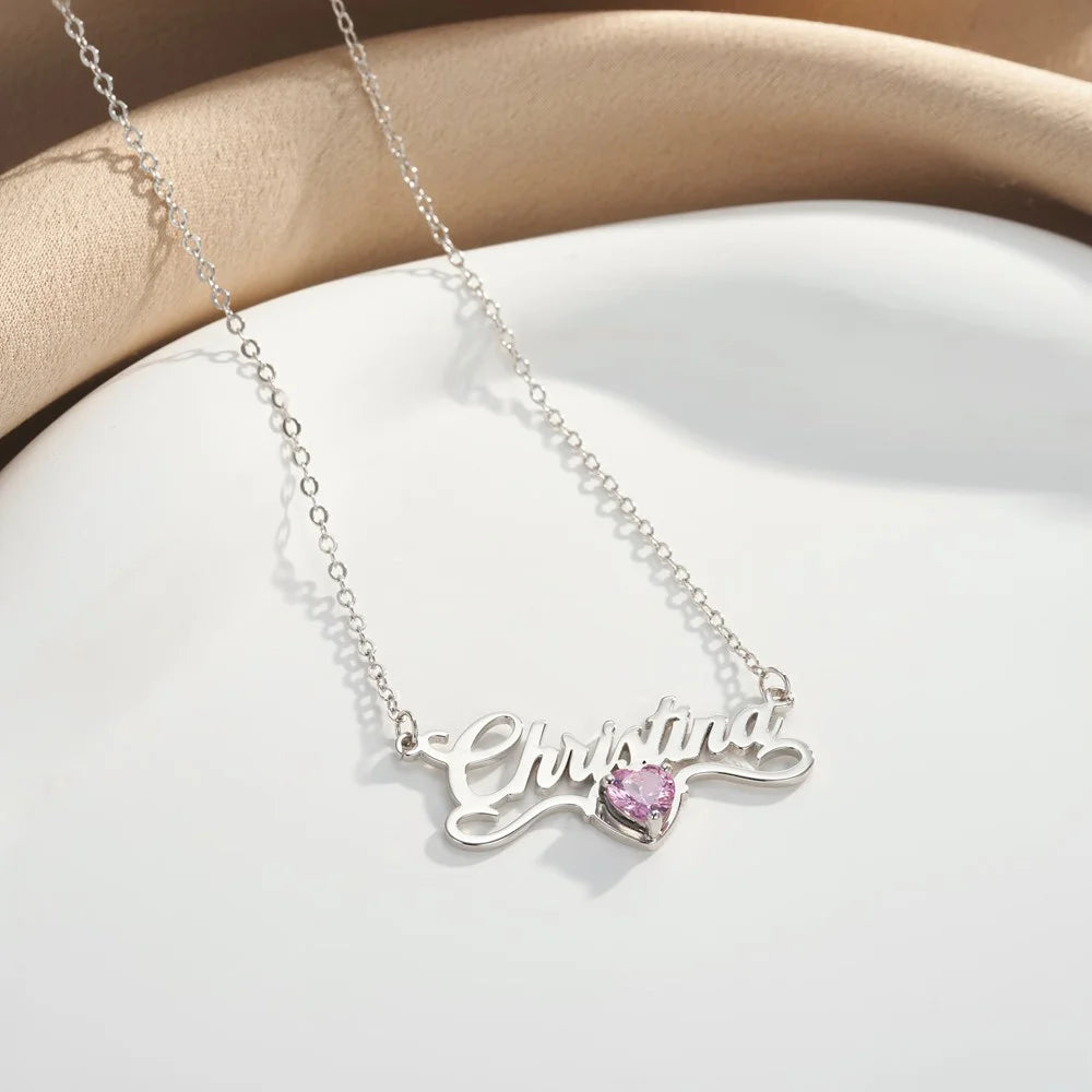 HEARTH NAME | Gepersonaliseerde minimalistische naamketting met hart geboortesteen