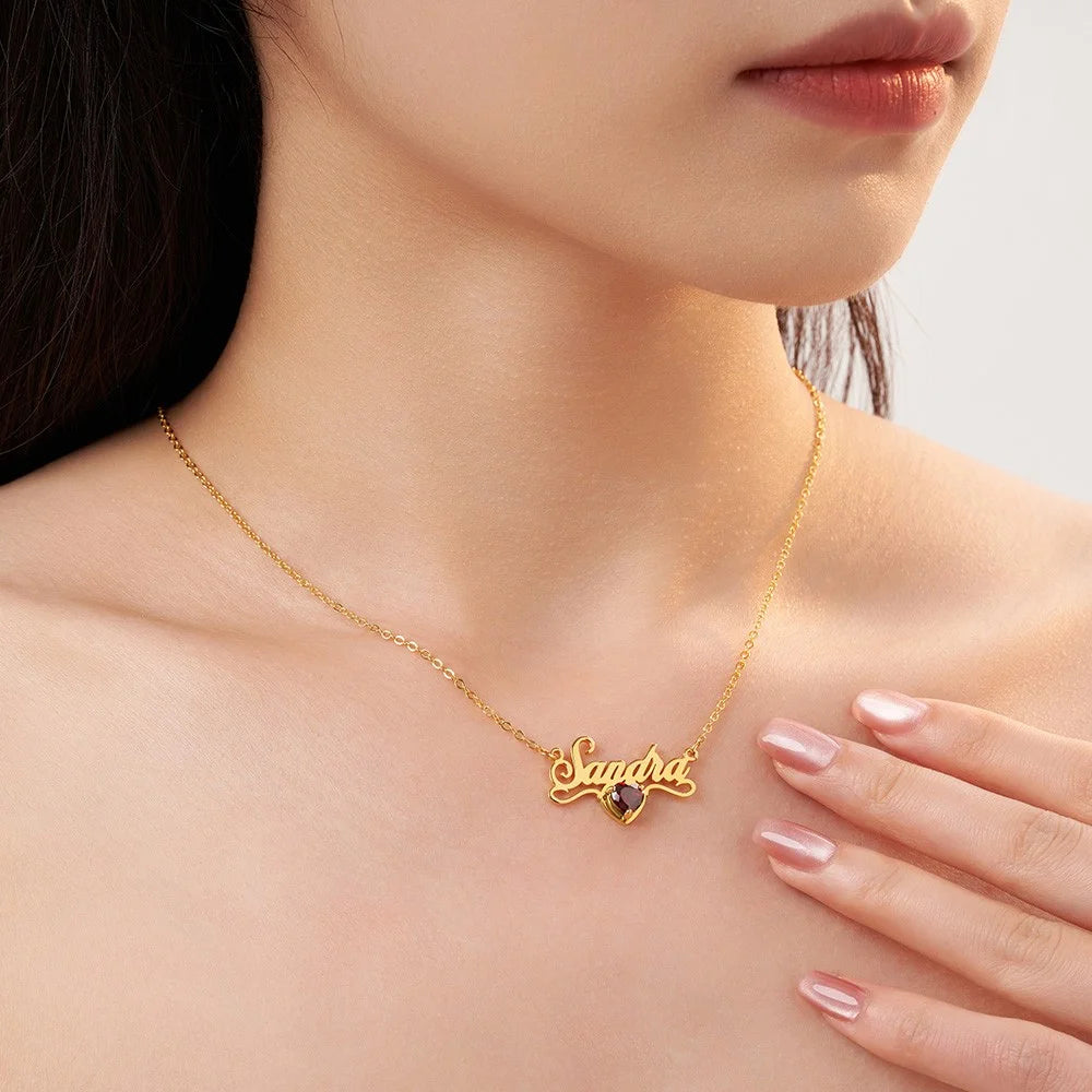 HEARTH NAME | Gepersonaliseerde minimalistische naamketting met hart geboortesteen