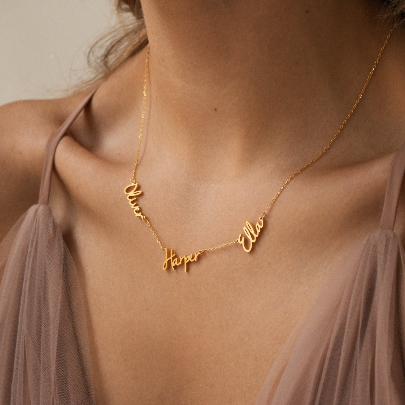 1-5 NAMES | Personalized Multiple Names Minimalist Necklace