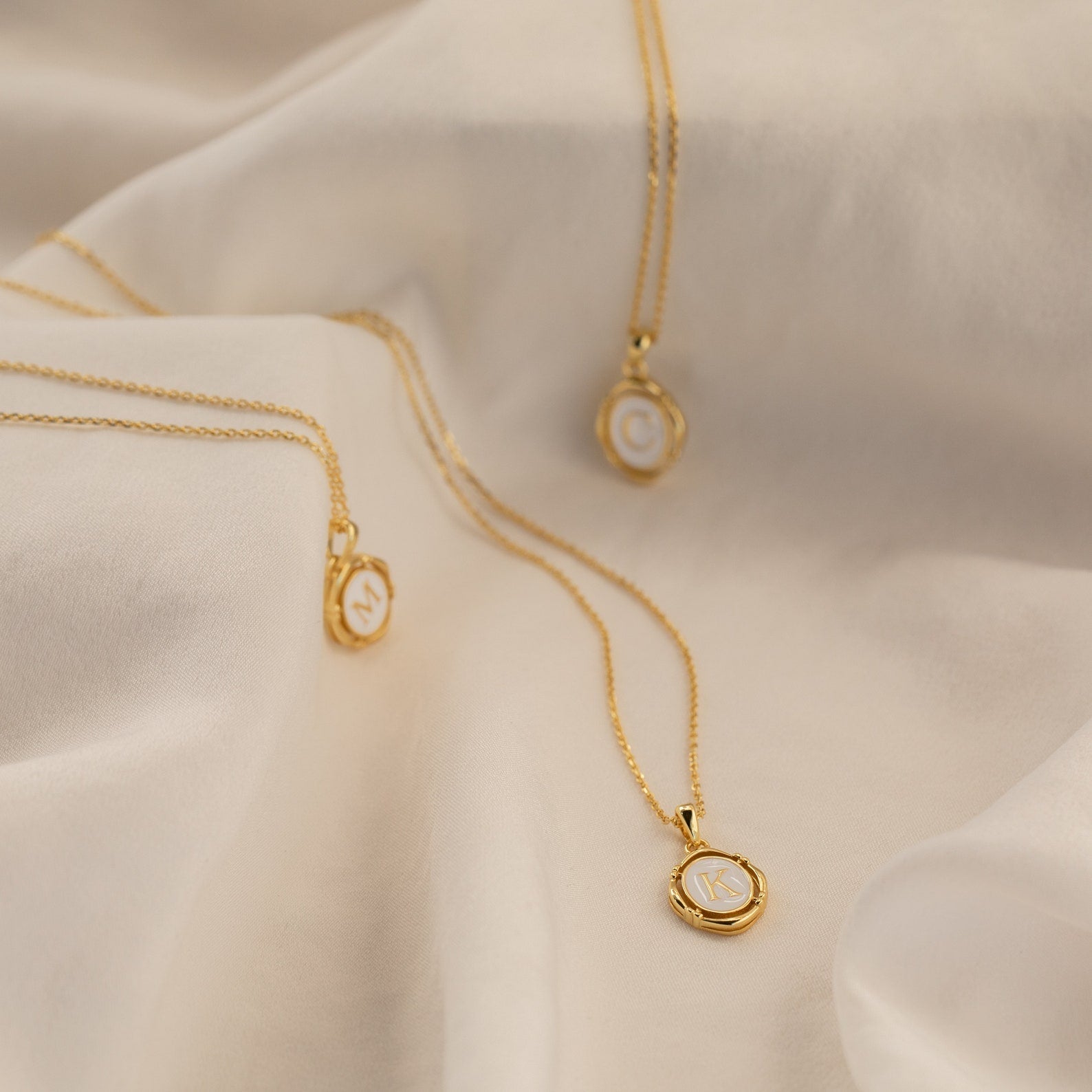 MINIMALIST ENAMEL |Charm, Initial Pendant, Oval Letter, Vintage Necklace