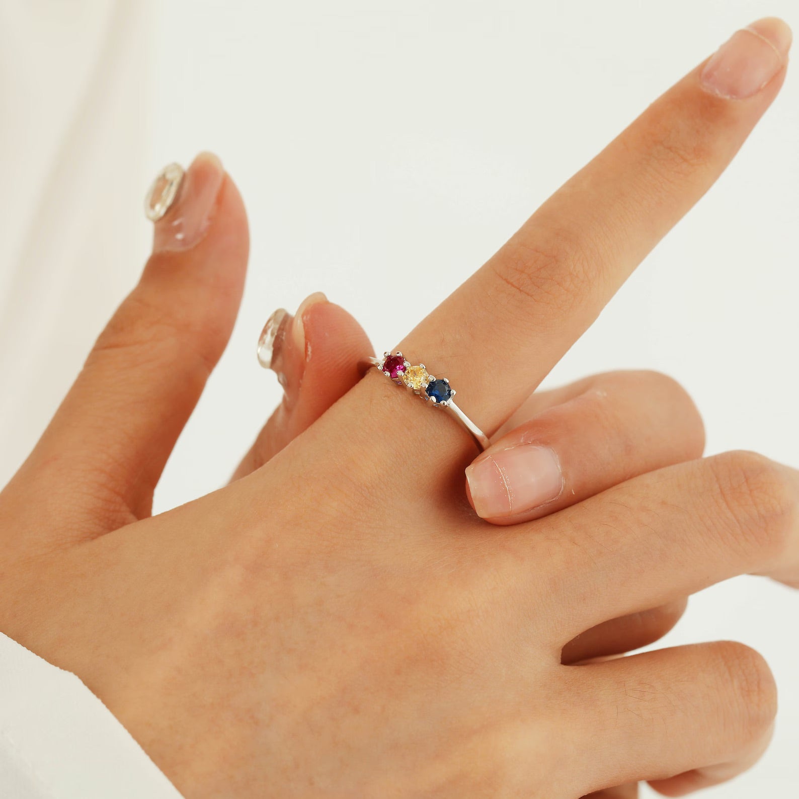 AMOR | Personalized Elegant Ring with 1-6 Birthstone