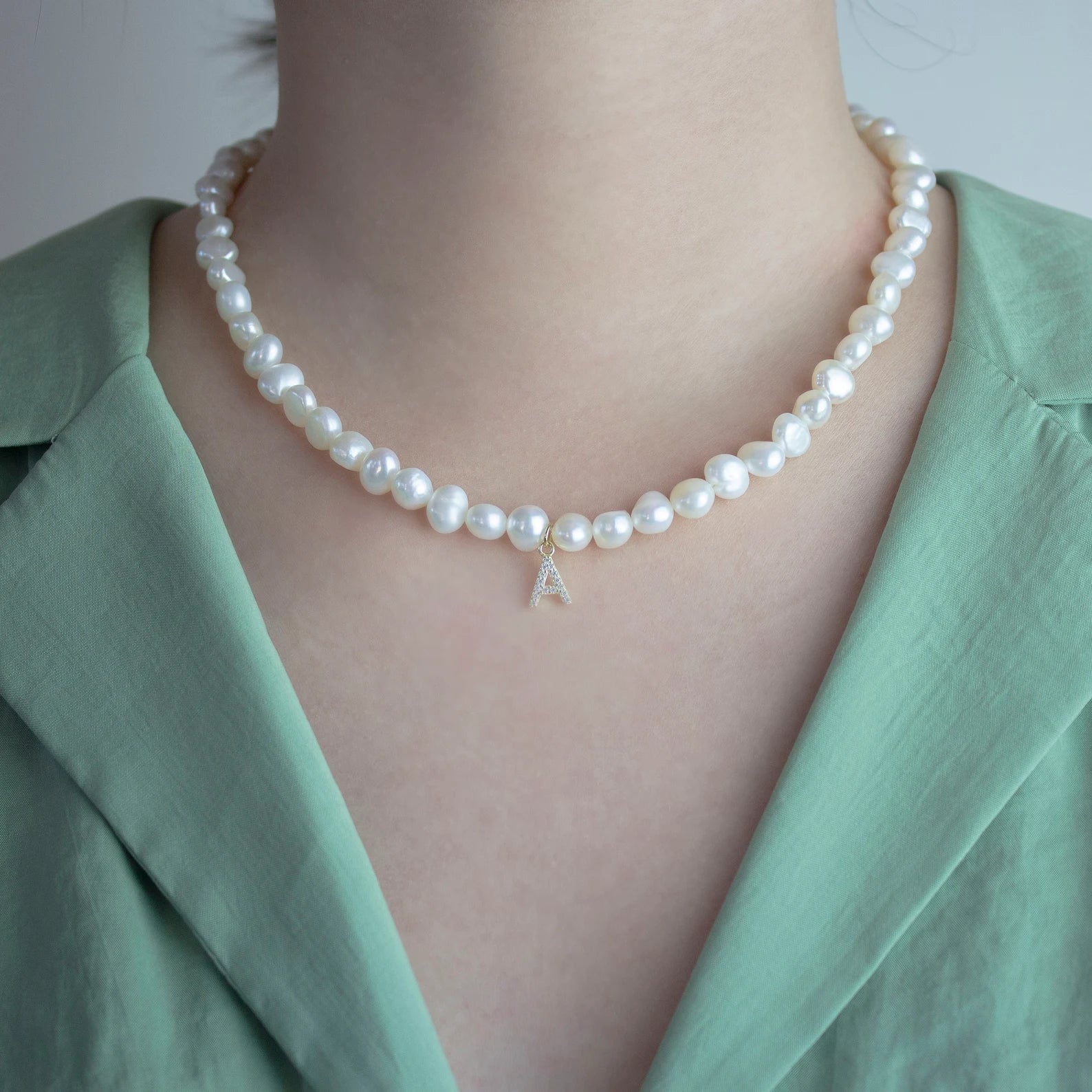 PERAL CHOKER LETTER | Personalized Initial Pearl Choker With Zircon Pendant Letter Charm